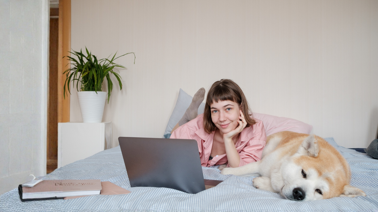 Can Humans Get Fleas from Dogs and Cats